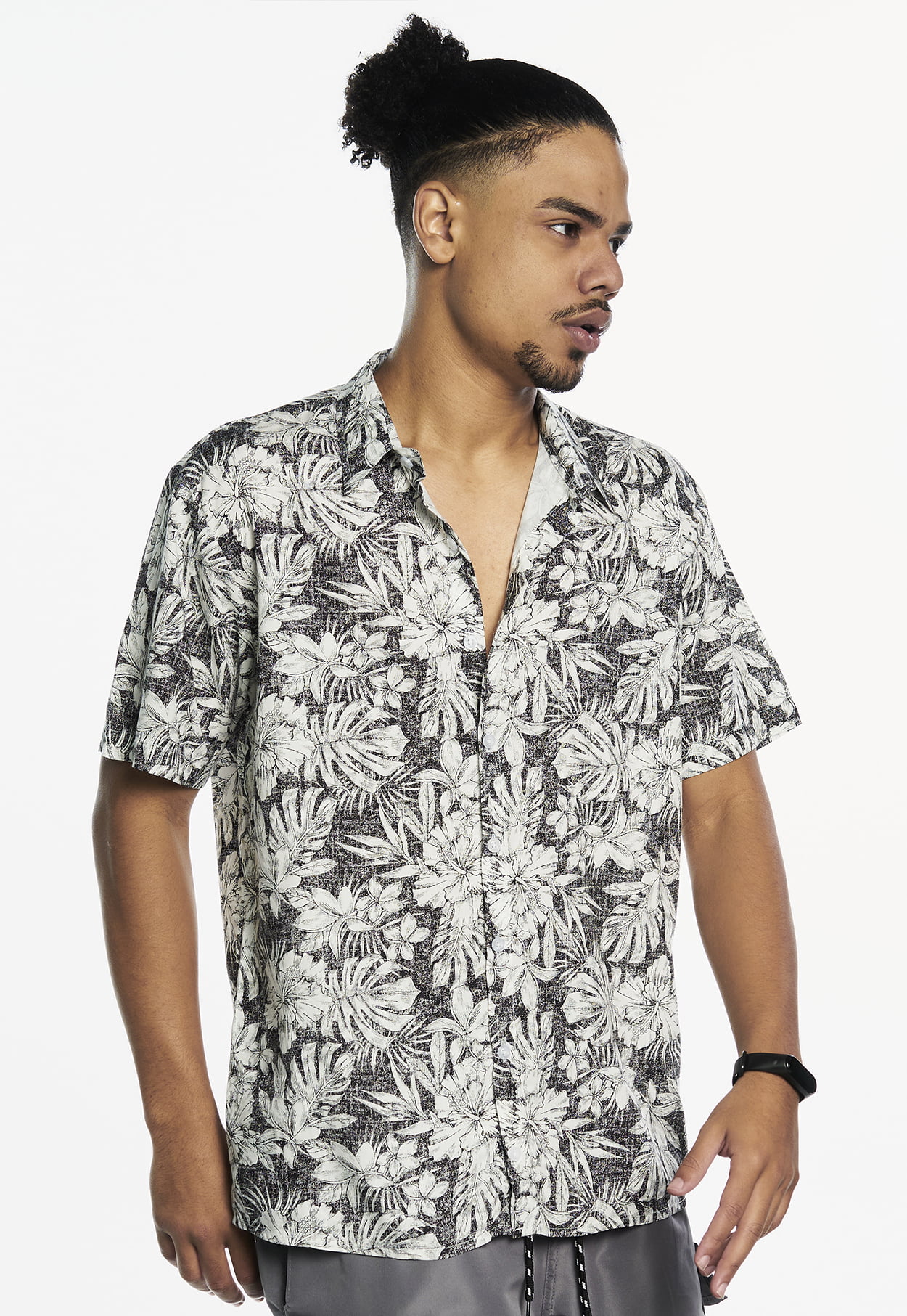CAMISA BOTÃO GRATTITUDE - VISCOSE / FLOR DE MAIO BLACK