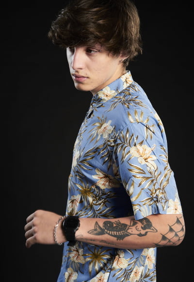 COMPRE 2 CAMISAS E GANHE UMA SHOULDER BAG DE BRINDE