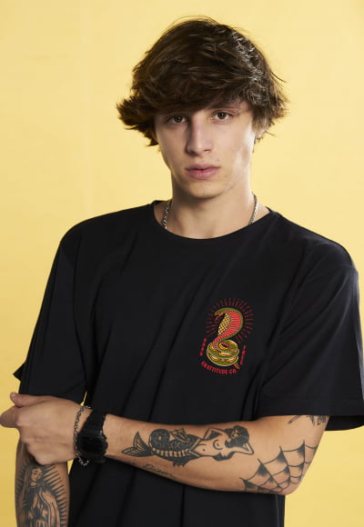 KIT 3 CAMISETAS COM 40% OFF