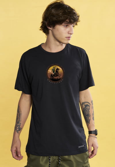 KIT 3 CAMISETAS COM 40% OFF